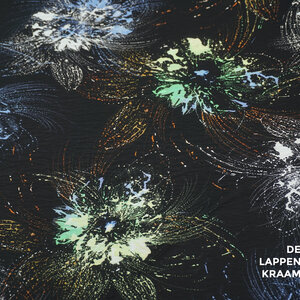  Crinkle viscose zwart met spetter bloemen groen