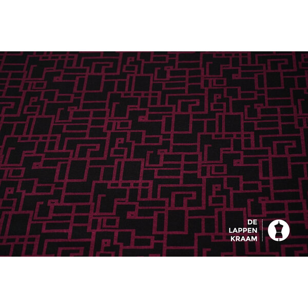 Coupon 740 Punta zwart met magenta doolhoofprint 170 x 150 cm