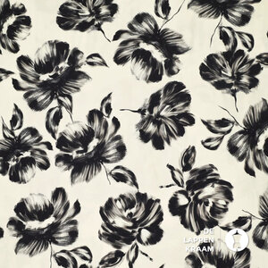  Viscose ecru met bloemdessin