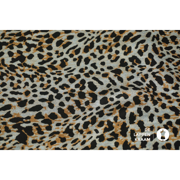 Coupon 957 Punta grijs met bruin panterprintje 170 x 150 cm
