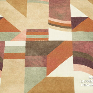  Viscose twill met geometrische vormen in pasteltinten