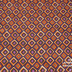 Punta oranje paarse ruitjes