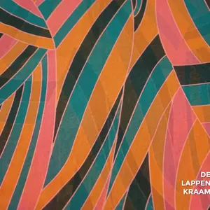  Chiffon met gekleurd lijnenspel