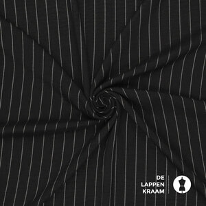  Terlenka zwart met witte krijtstreep