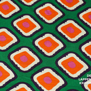 *** Viscose tricot groen met abstracte ruiten