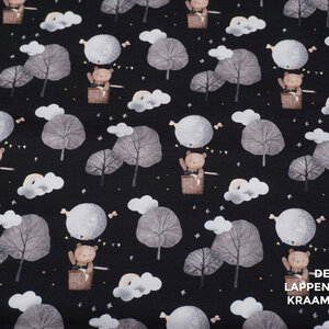 Tricot zwart met beertjes, bomen en wolken