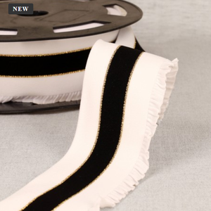  Ruche elastiek wit met zwarte streep en gouden lurex