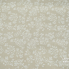  Popeline beige met witte bloemetjes