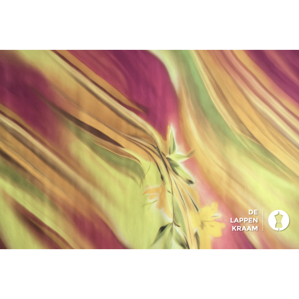 Satijn stof met aquarel print met grote bloem