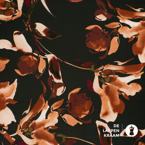  Satijn met matglans in groot bloempatroon zwart