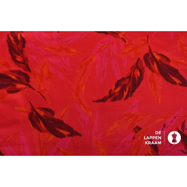 Veiling 2 september Coupon 699 Punta felroze met roze bladeren 170 x 150 cm