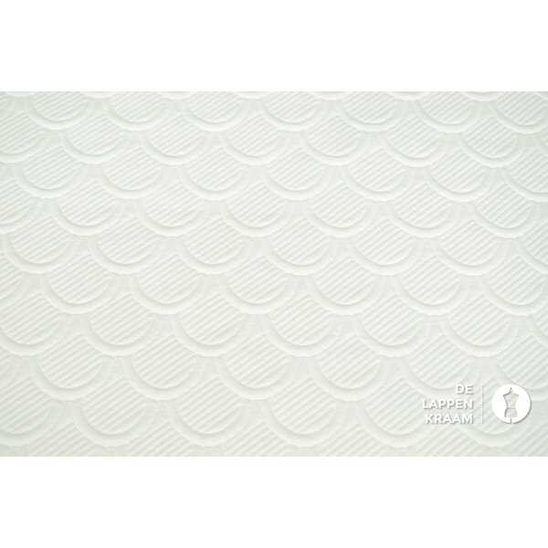 Veiling 2 september Coupon 658 Punta roomwit gestikt in boogjespatroon 170 x 150 cm