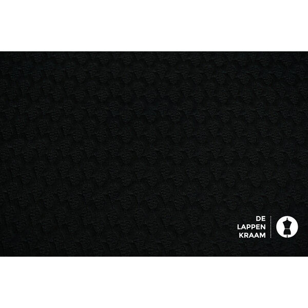 Coupon 695 Punta zwart gestikt in zigzag 170 x 150 cm