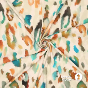  Popeline met stretch in kleurrijke panterprint