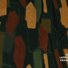 Veiling 2 september Coupon 726 Viscose met vegen in groentinten met camel en brique 180 x 145cm