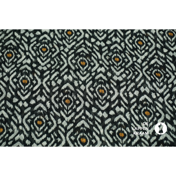 Coupon 718 Chiffon zwart wit met gouden details 180 x 150 cm