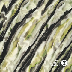  Viscose tricot met diagonaal vlekkenpatroon in groen met zwart