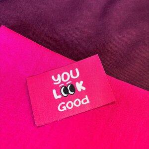 Loop&Label Label  "You look good"
