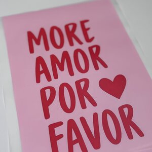 Loop&Label Label  "More amor por favor"