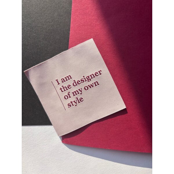 Loop&Label Label  "I am the designer"