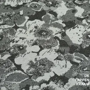  Gebreid grijs wit gebloemd