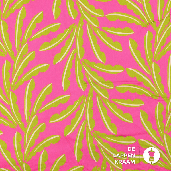 Satijn viscose stof in hardroze met groene blaadjes