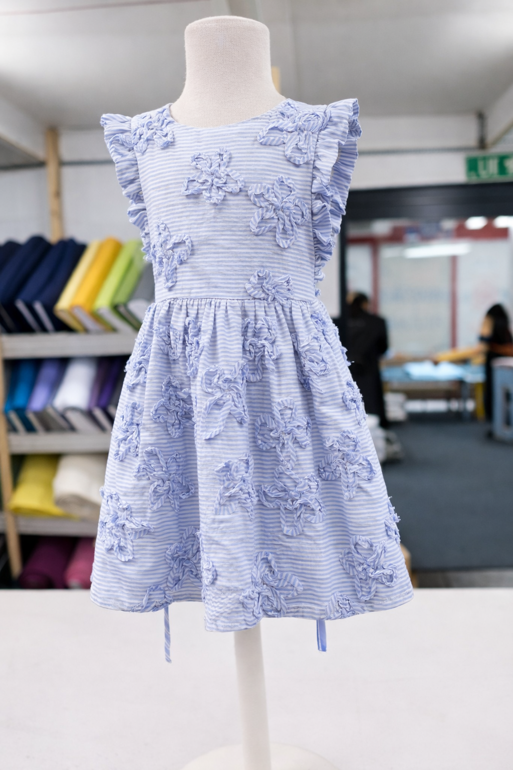 jurkje in alternatief stofje blauw wit gestreept