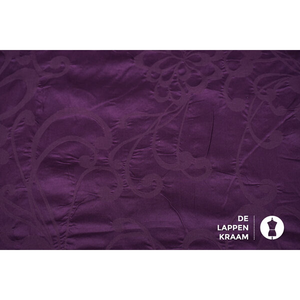Katoen stof paars met lichte bloemenprint