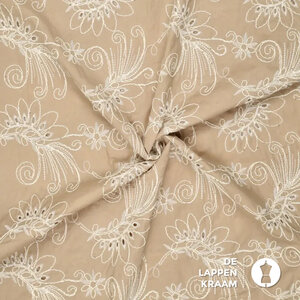  Katoenen broderie in beige met opgestikte draad en pailletjes