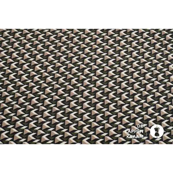 Coupon 264 Travelstof met dessin van driehoekjes in zwart, ecru en groen 180 x 140 cm