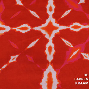 A la Ville Katoen met rode tie dye print