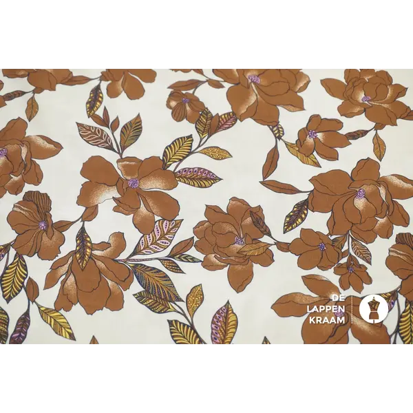 Coupon 114 Katoensatijn offwhite met bruine bloemen 180 x 140 cm