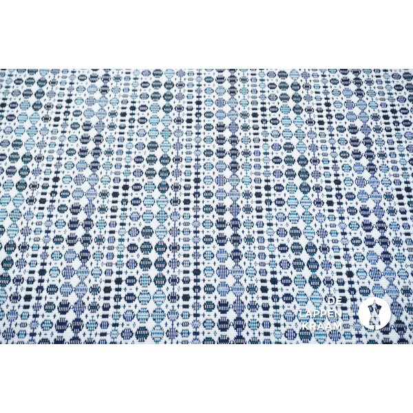 SALE Gebreid stof wit met blauw fantasie dessin