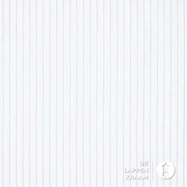 Stretch popeline stof wit met dun blauw streepje
