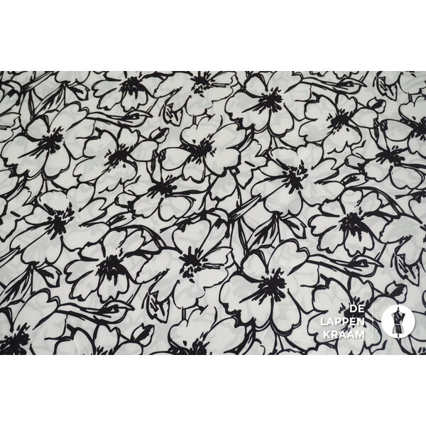 Viscose satijn stof wit met zwarte bloemen