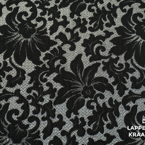  Jacquard zwart gebloemd