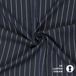  Gabardine met dikke krijtstreep en een tikje lurex