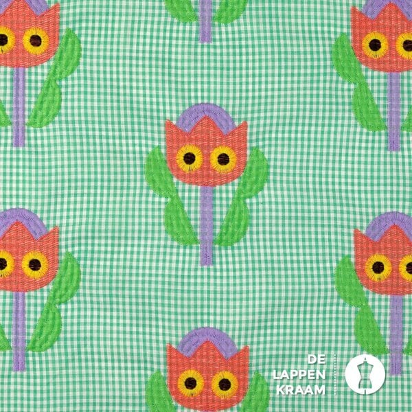 Katoen stof groen geruit met geborduurde tulpen
