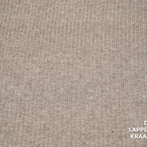  Gebreide rib beige