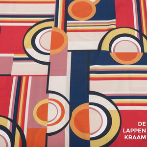  Coupon 82  Crepe met abstract dessin roze 180 x 150cm