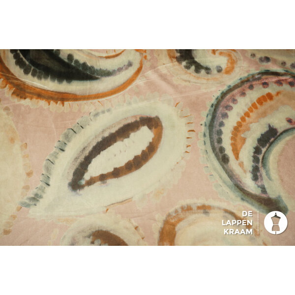 A la Ville Nicky velours met grote paisley vormen in pastel
