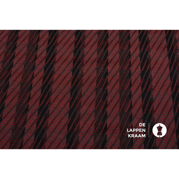 Coupon 14 Gebreid bordeaux met onderbroken streep 200 x 150 cm