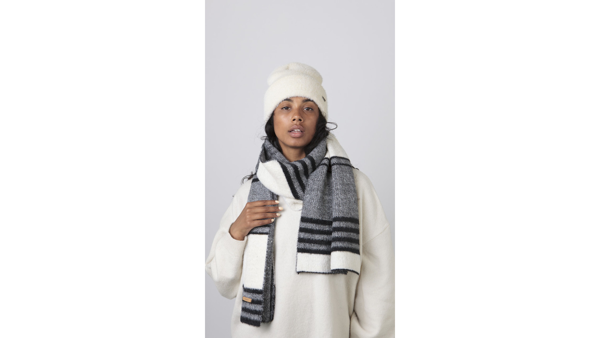 Barts 4991010 Scotie Scarf cream