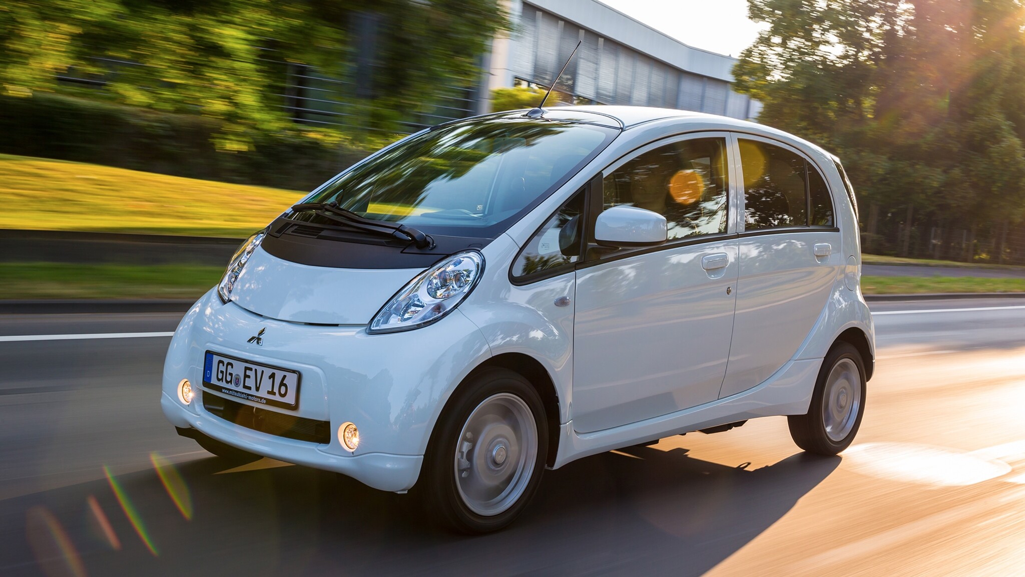 i-MiEV
