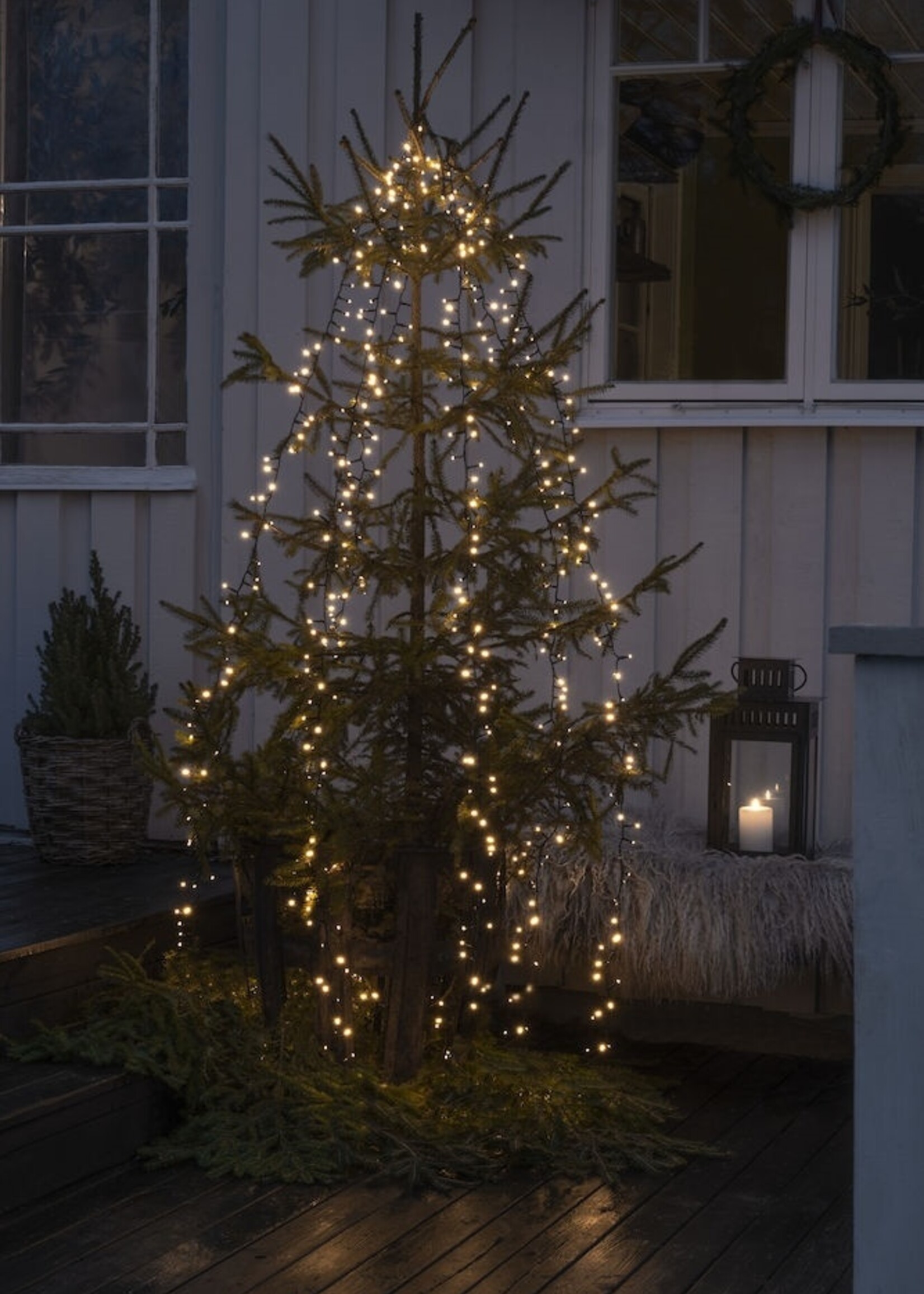 Konstsmide Konstsmide kerstverlichting - LED boommantel voor buiten met 660 LEDs - warm wit