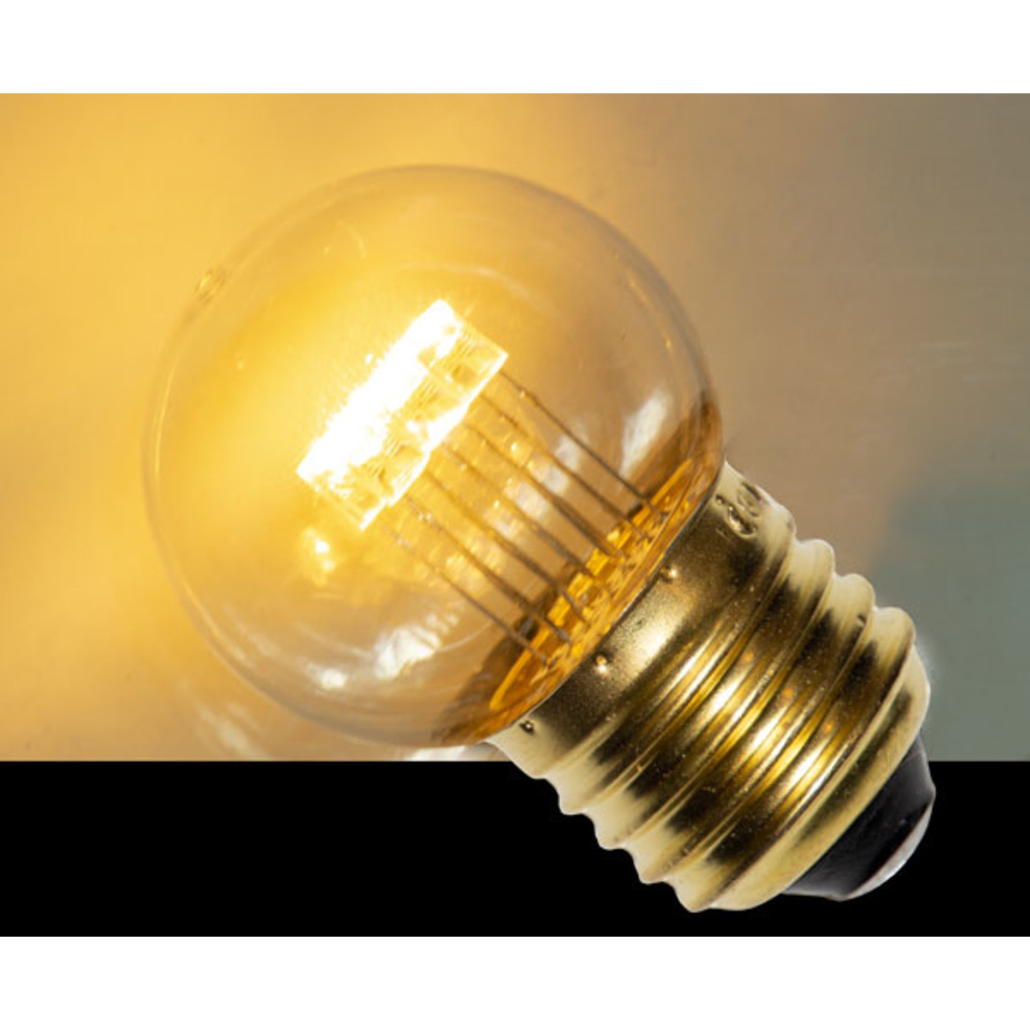 LED kogellamp - - transparante kap - E27 - Prikkabelwinkel