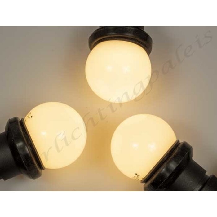 Amlux Koppelbare prikkabel set 15 meter met 30 warm  witte LED lampen - melkwitte bol