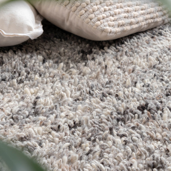 FRAAI | Home & Living Hochflor Wollteppich - Royal Hellgrau/Meliert