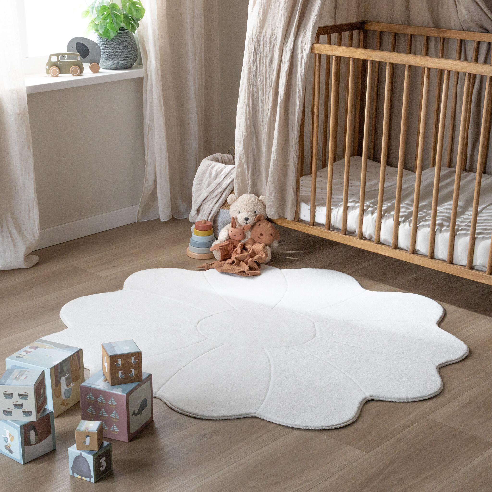 Kinderteppich Rund - Coco Blume Weiß Ø 140cm - Little Olly