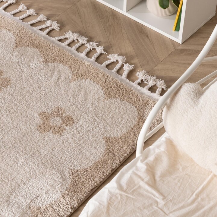 Waschbarer Kinderteppich - Moos Flower Creme